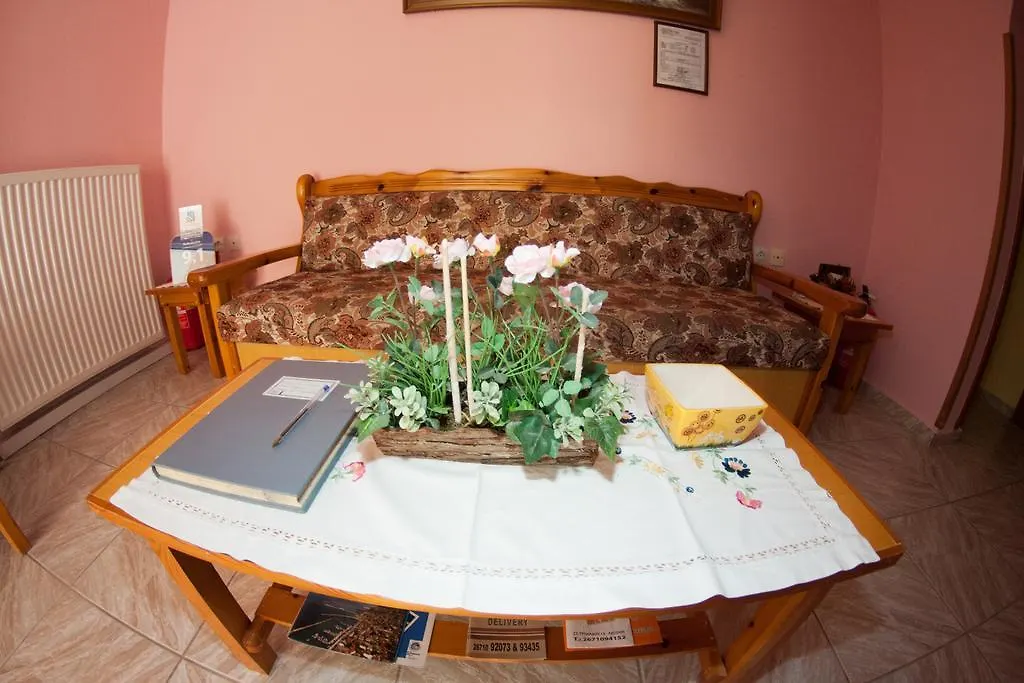 Stella Studios Lixouri Apartment