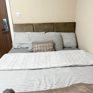 Studio For 2 Apartment Bradford (West Yorkshire)